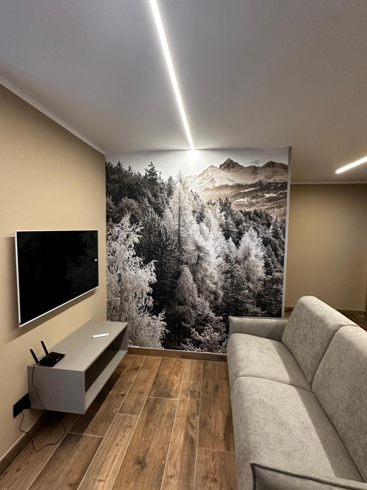 Aosta Center Holidays Apartments Экстерьер фото